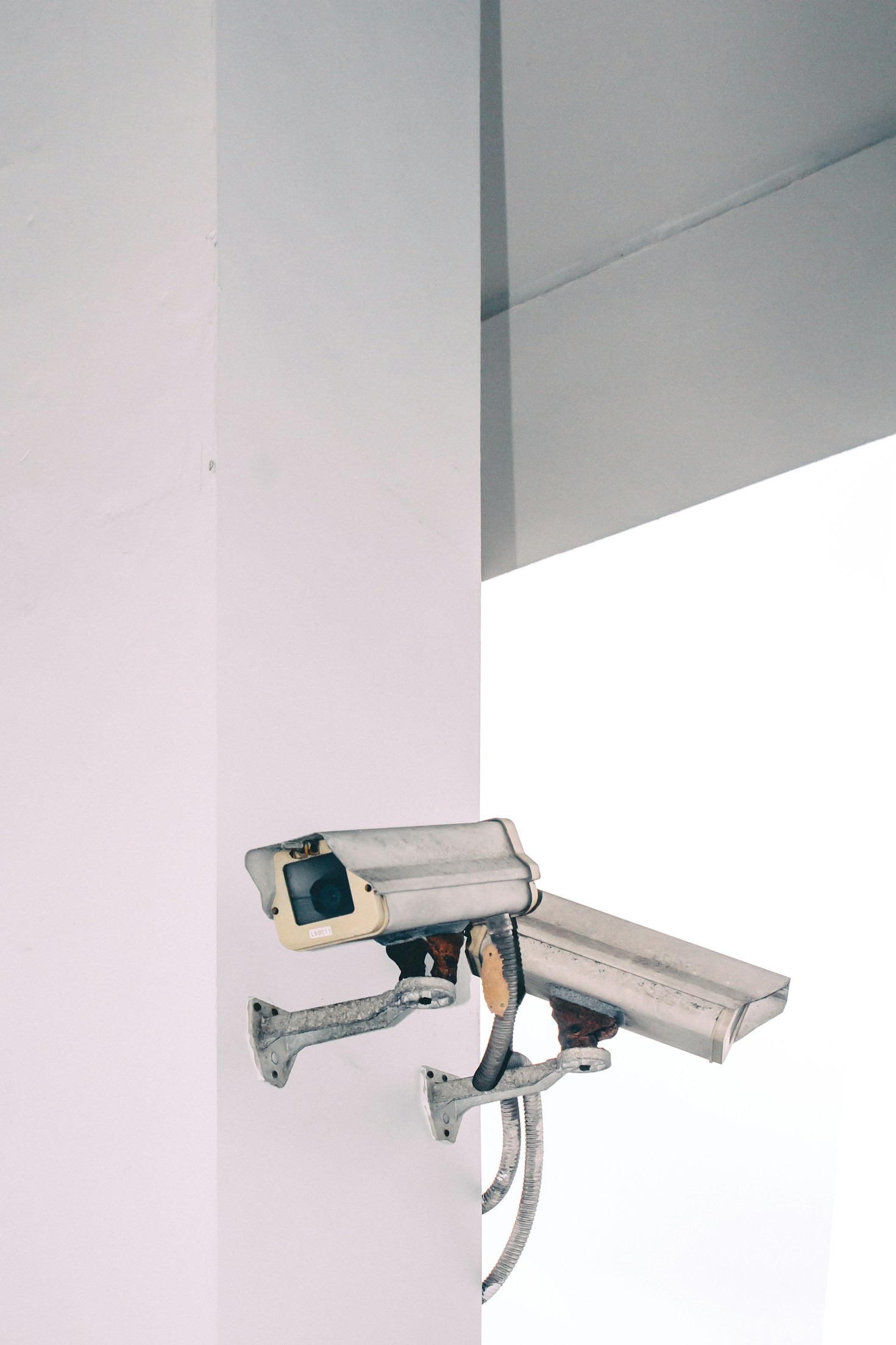 5 Ways Advanced Surveillance Enhances Safety
